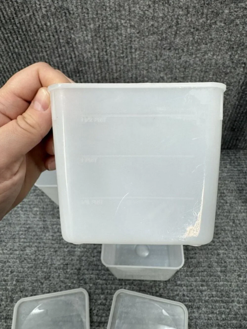 Vintage Bes Pak Plastic Storage Containers 1.5 Pint Capacity Lot Of 4 + 2 Lids